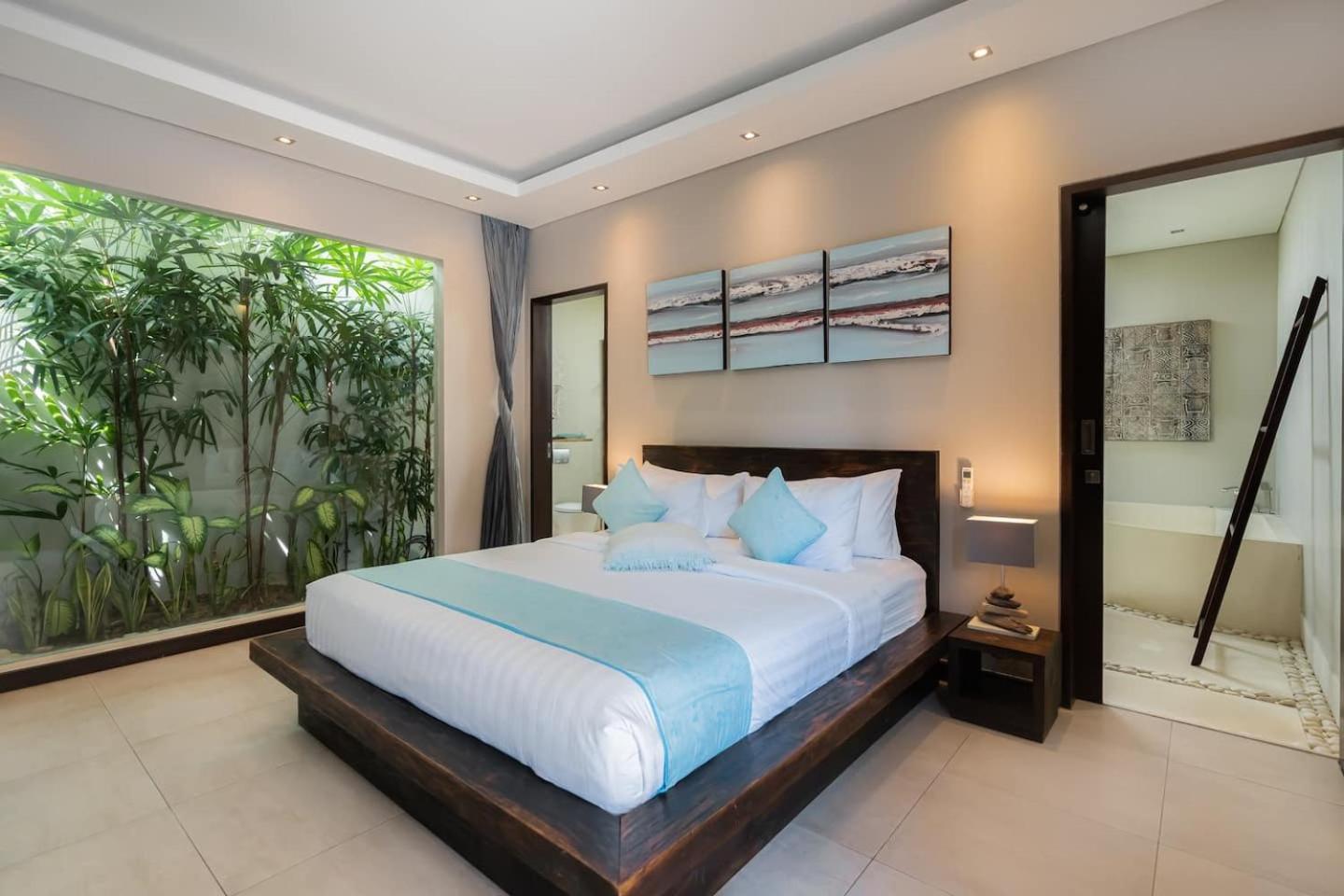 4 Bedroom With Pool, Location Villa *