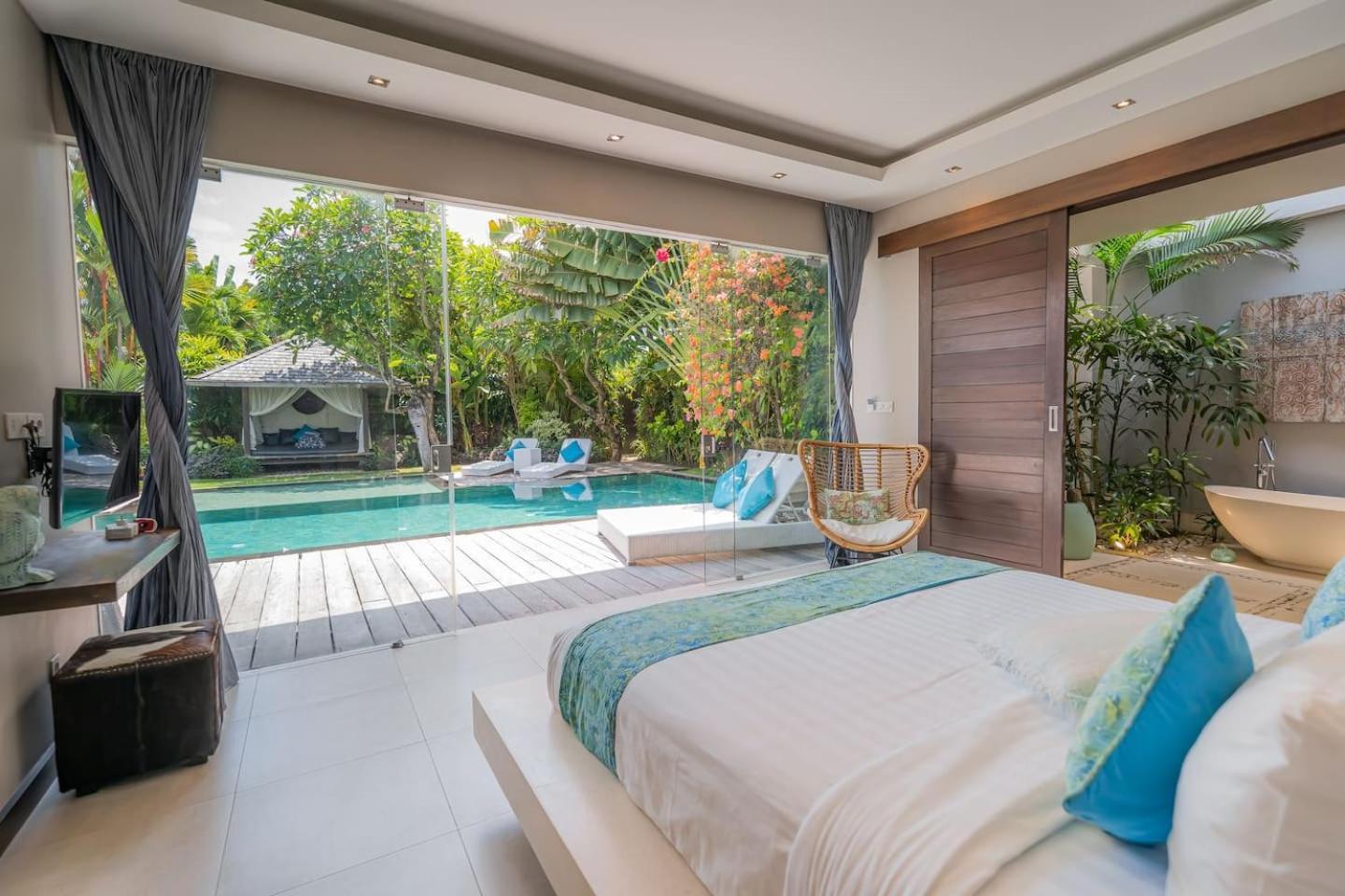 4 Bedroom With Pool, Location Seminyak (Bali)