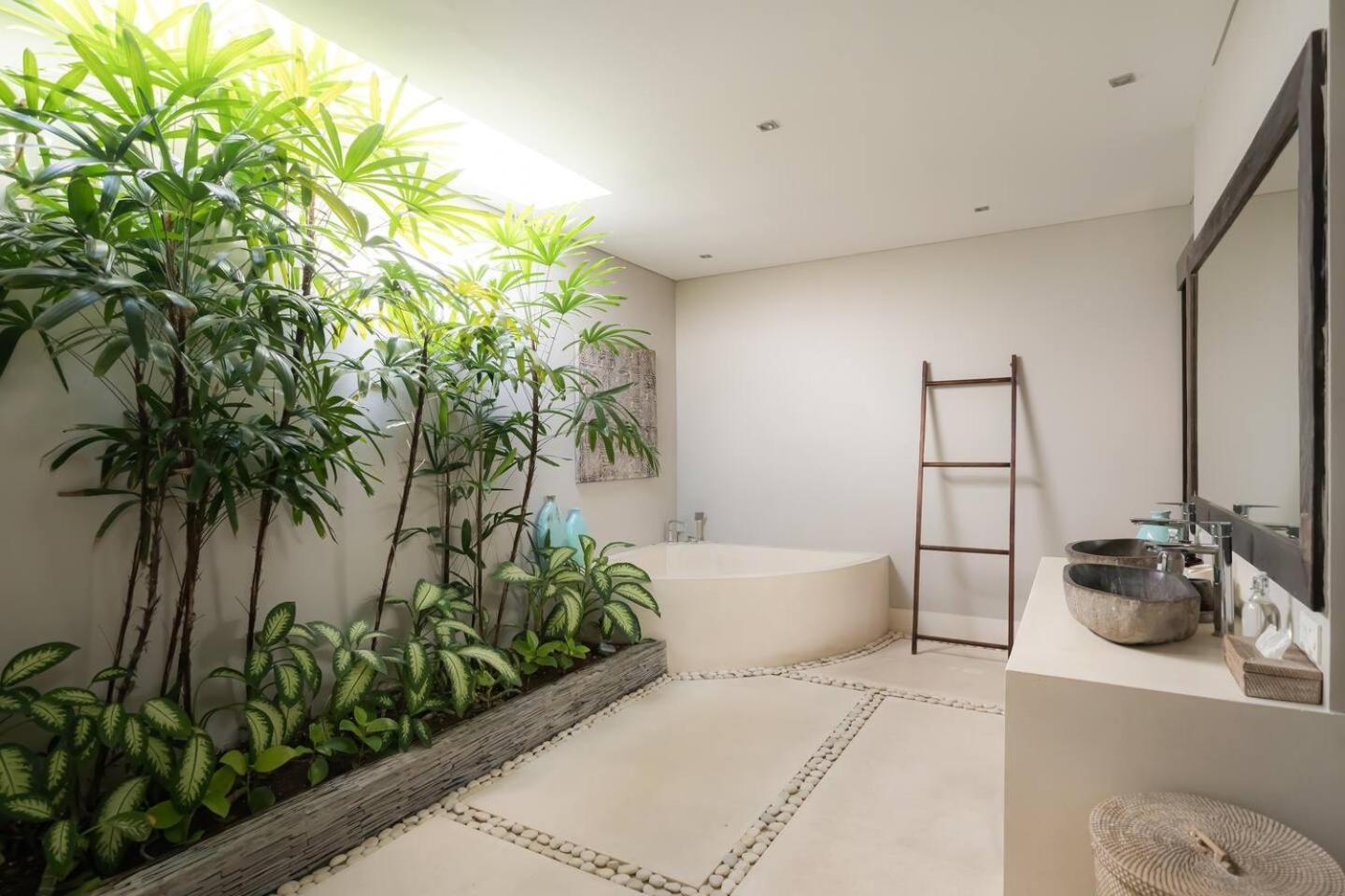 Villa 4 Bedroom With Pool, Location