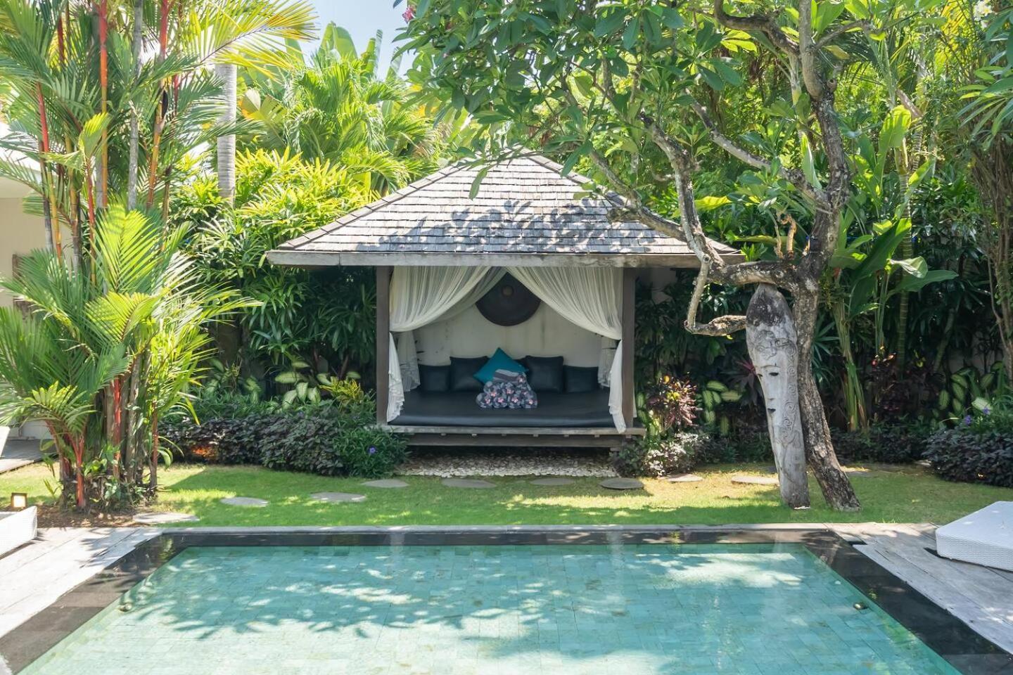 4 Bedroom With Pool, Location Seminyak (Bali)